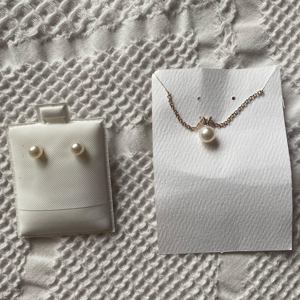 Brilliant Earth Akoya Cultured Pearl Necklace and Earrings